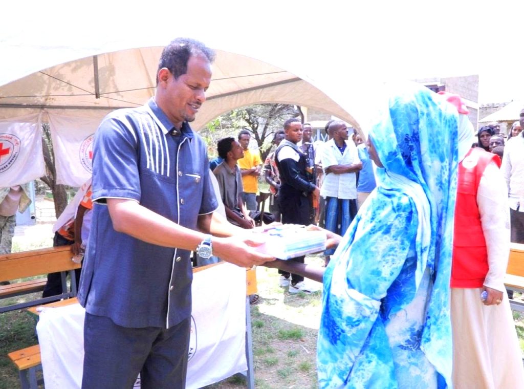 ERCS Dire Dawa Branch Provides Aid Worth Over 1.4 Million Birr to Vulnerable Residents